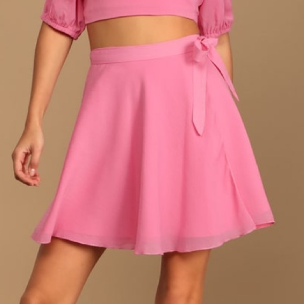 Lulu’s XS Just as Lovable Bright Pink Wrap Mini Skirt